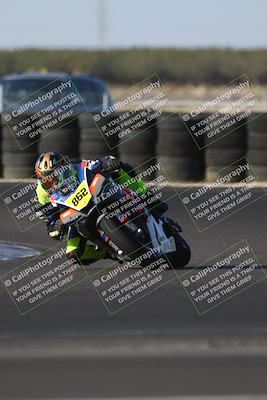 media/Oct-11-2025-CRA (Sat) [[48ae399f89]]/Races/Race 9/